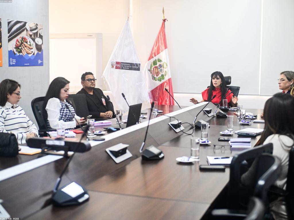 ការត្រួតពិនិត្យកាស៊ីណូ: ការពិត និងការពិសោធន៍